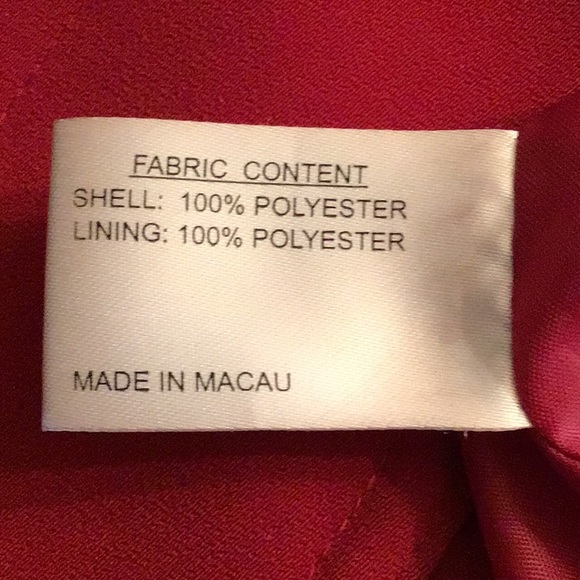 GALLERY PETITE RED TRENCH COAT WITH REMOVABLE BUTTON HOOD SZ PP - Picture 6 of 14